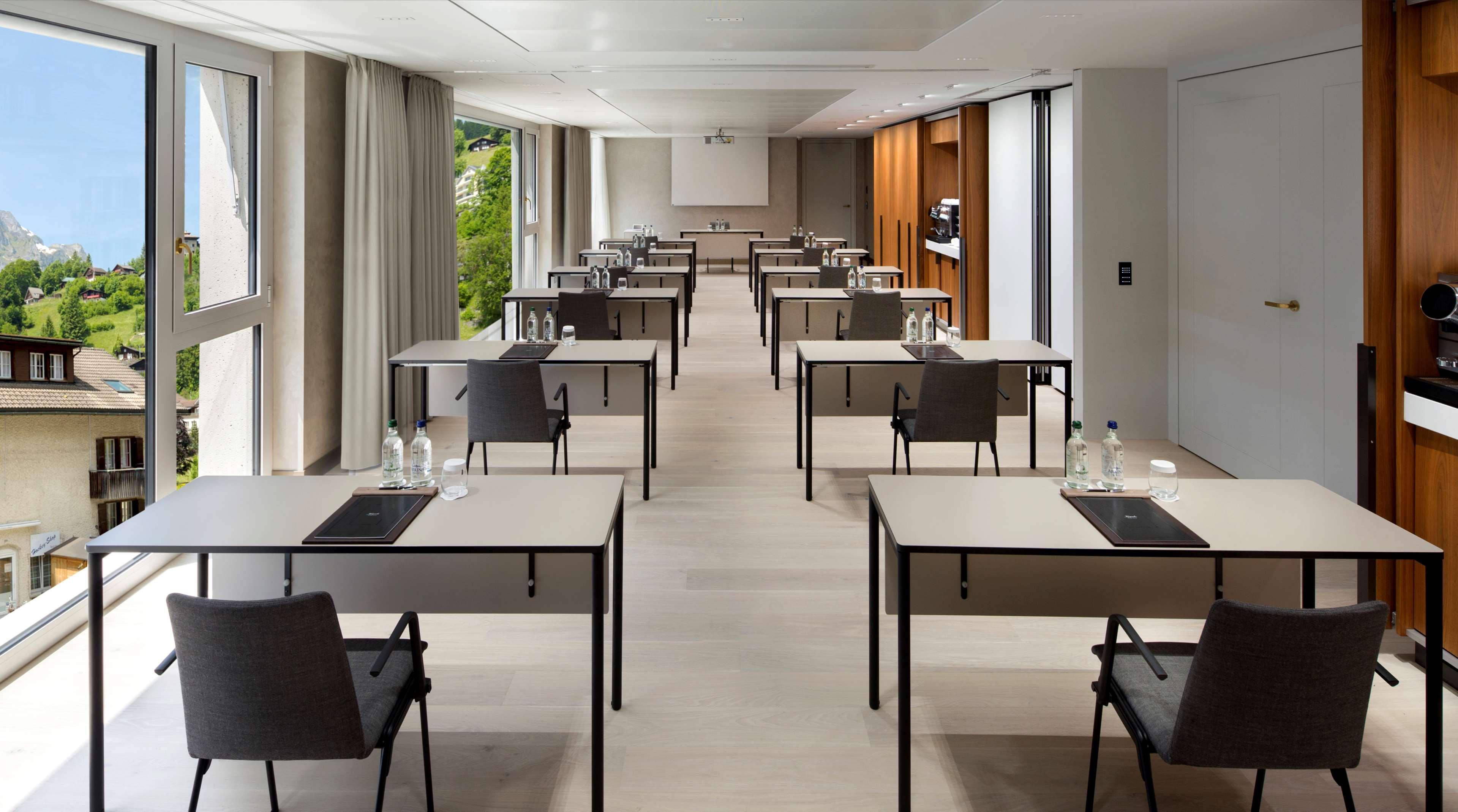 Hotel Kempinski Palace 5*
