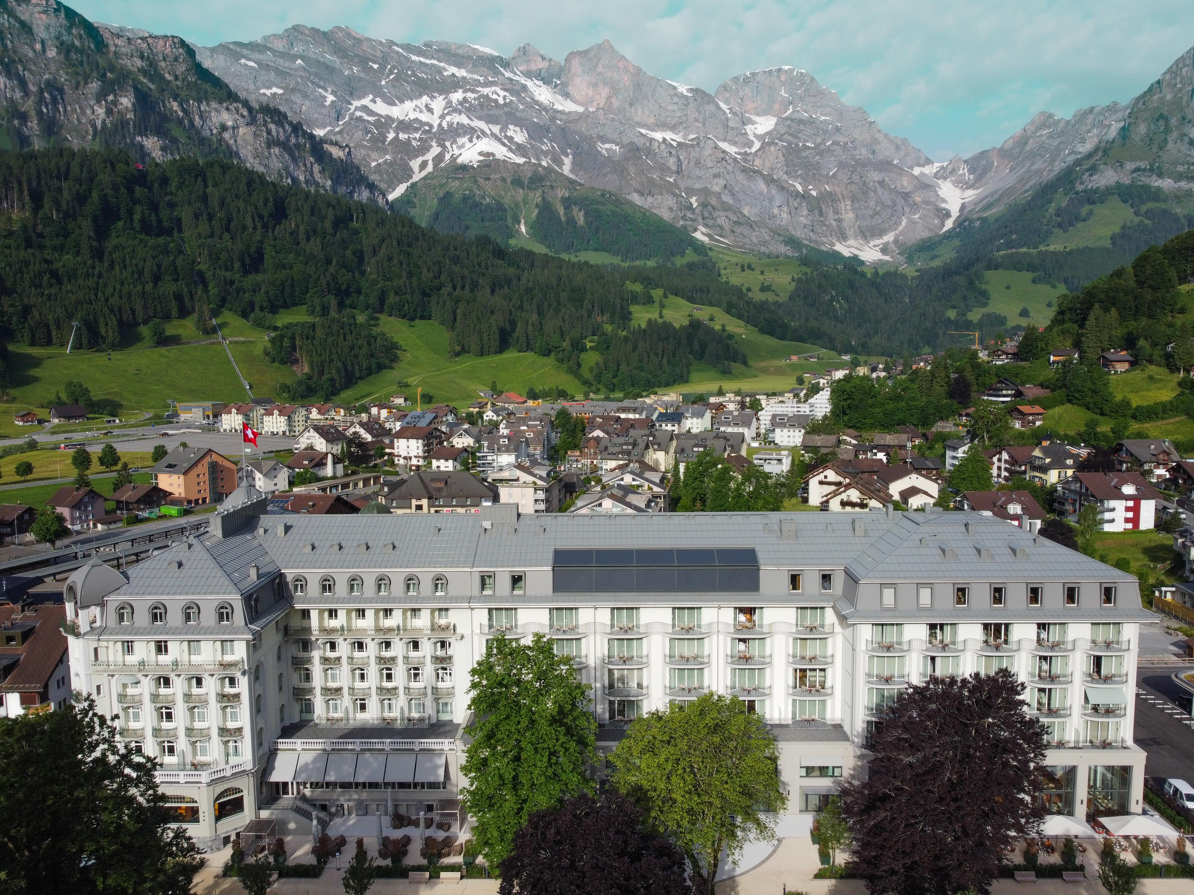 Kempinski Palace